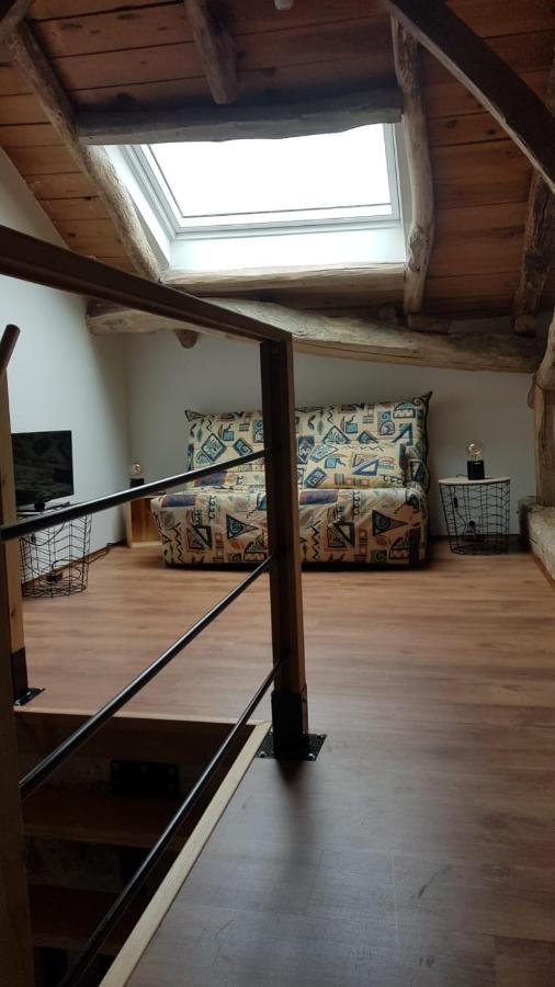 Loustalneve Ferienhaus *